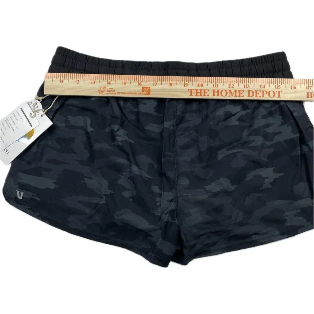 Vuori Clementine 2” Athletic Shorts Black Watercolor Camo Size Large, Pocket NEW - Picture 3 of 8